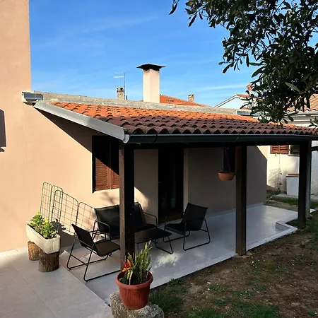 Apartments Branko Banjole Exterior photo
