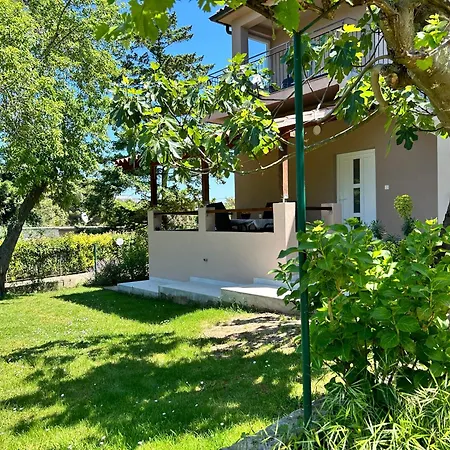 Apartments Branko Banjole Exterior photo