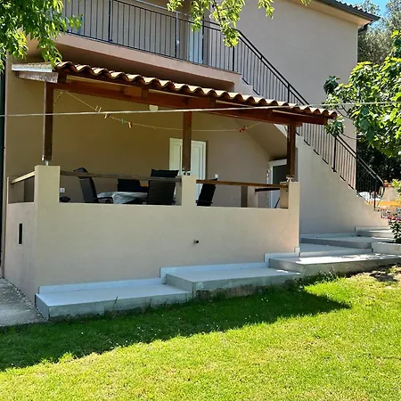 Apartments Branko Banjole Exterior photo